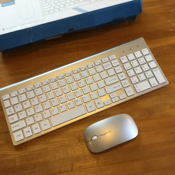 Omotin Wireless keyboard and mouse combo - Picture 1 of 6